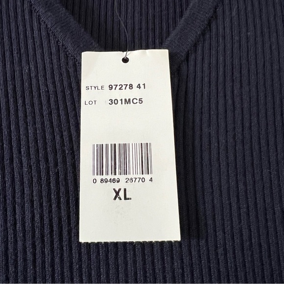 Ralph Lauren Purple Label Men's V Neck Sweater - Picture 8 of 8